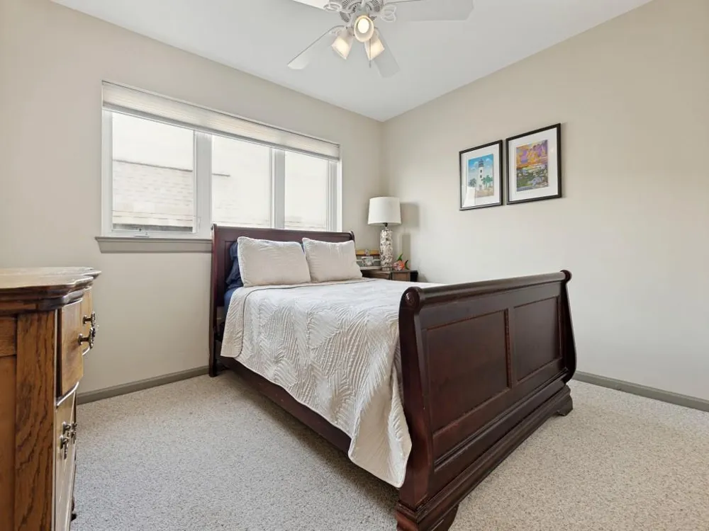 7312 Offats Point Circle Galveston, TX 77551