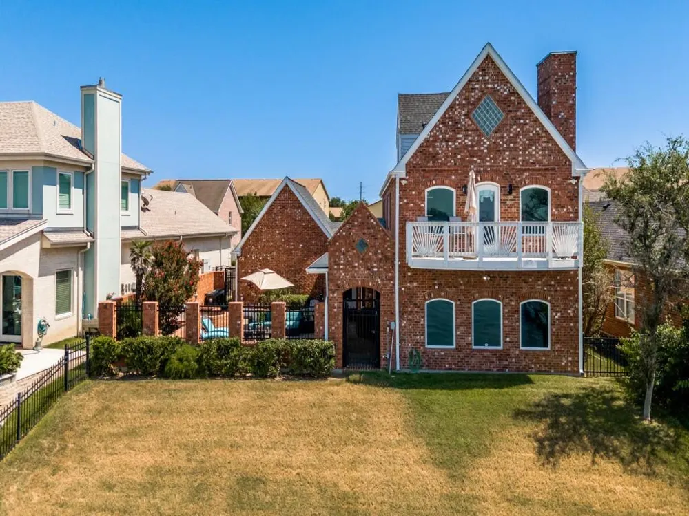 7312 Offats Point Circle Galveston, TX 77551