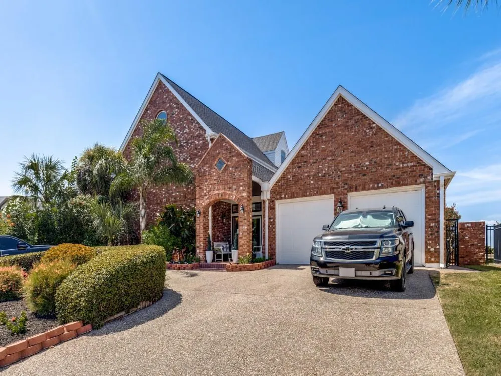 7312 Offats Point Circle Galveston, TX 77551