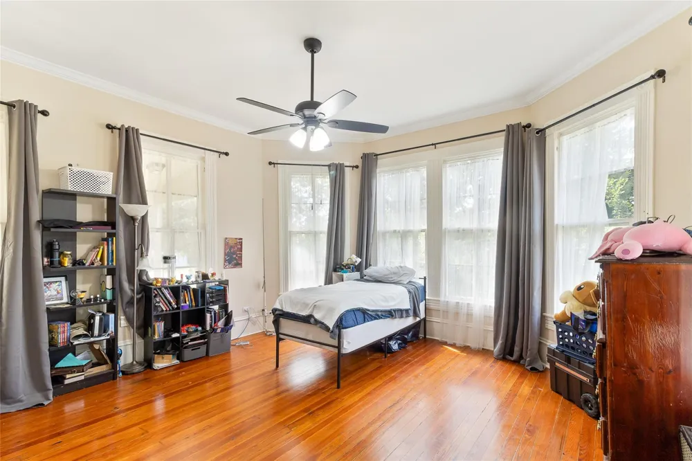 2420 Avenue H Bay City, TX 77414
