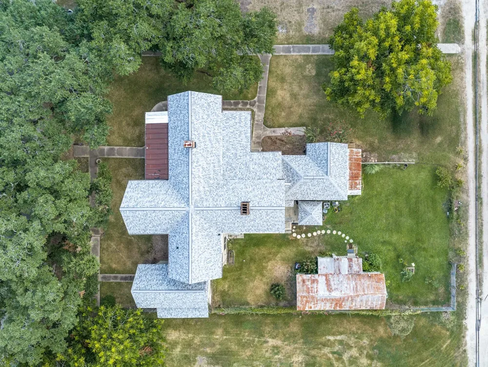 2420 Avenue H Bay City, TX 77414