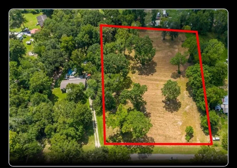 145 Private Road 456 Dayton, TX 77535