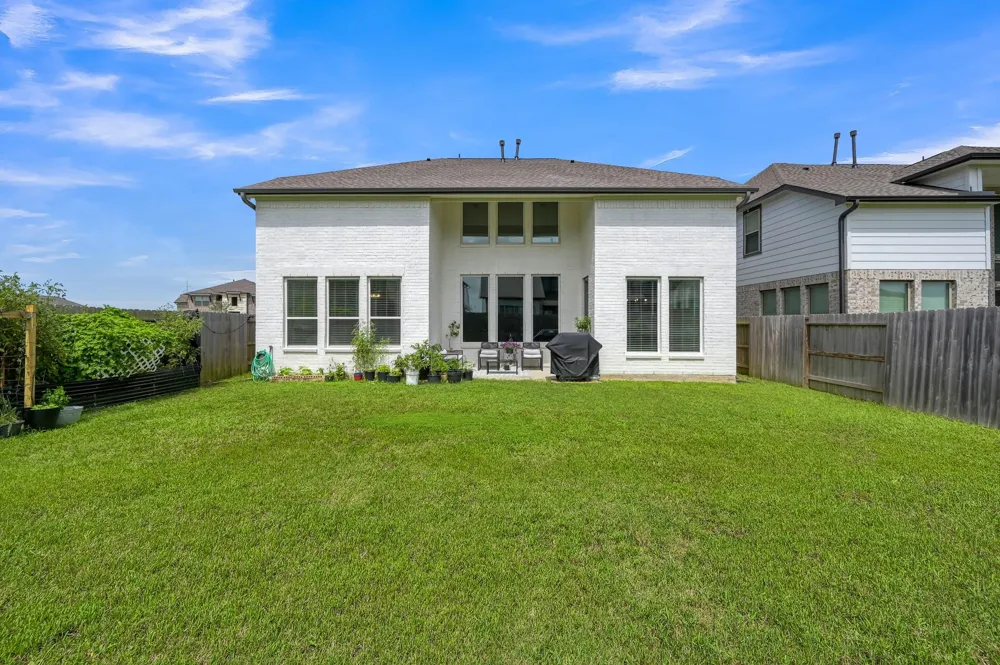 2210 Seneca Lake Drive La Marque, TX 77568