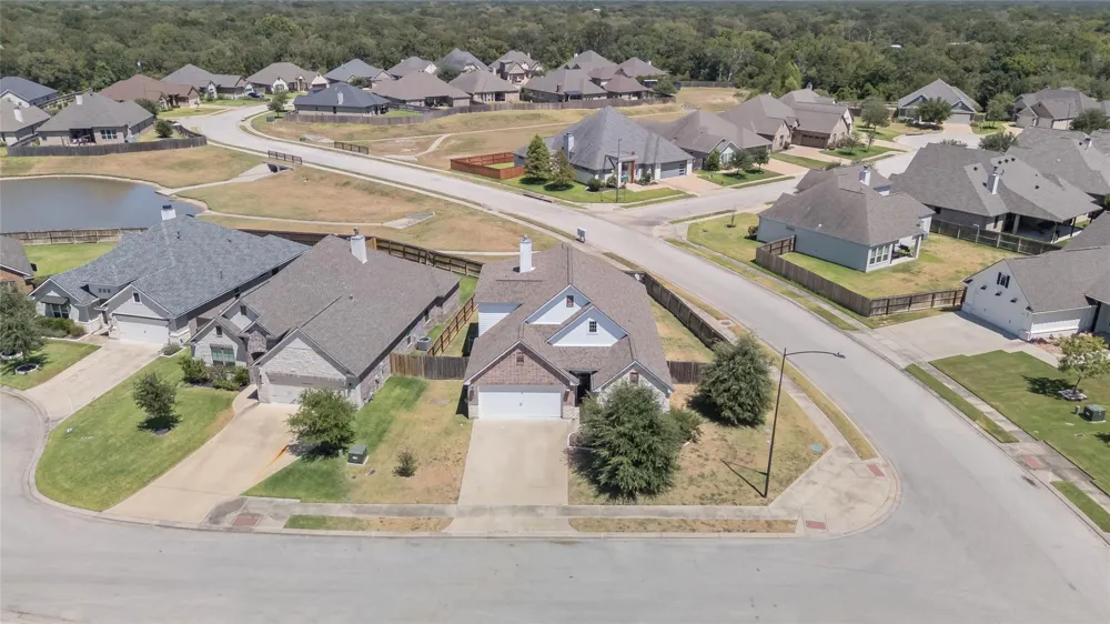 15609 Walnut Nook Court College Station, TX 77845