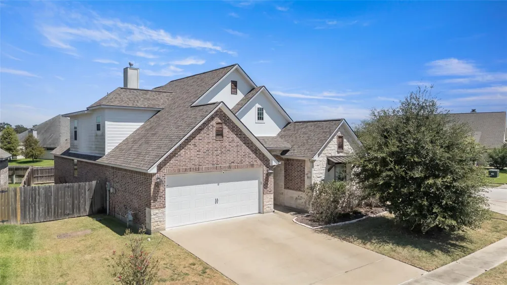 15609 Walnut Nook Court College Station, TX 77845