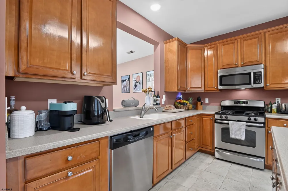 126 Dunlin Ln Egg Harbor Township, NJ 08232