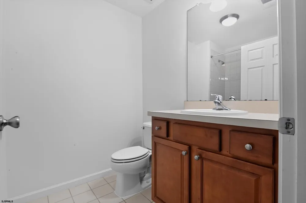 126 Dunlin Ln Egg Harbor Township, NJ 08232