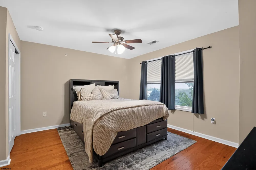 126 Dunlin Ln Egg Harbor Township, NJ 08232