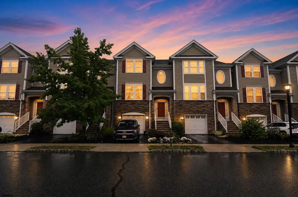 126 Dunlin Ln Egg Harbor Township, NJ 08232