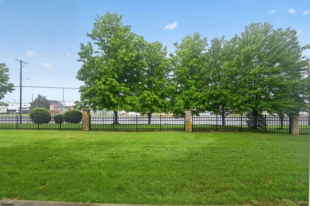 126 Dunlin Ln Egg Harbor Township, NJ 08232