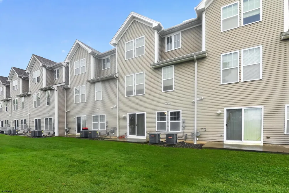 126 Dunlin Ln Egg Harbor Township, NJ 08232