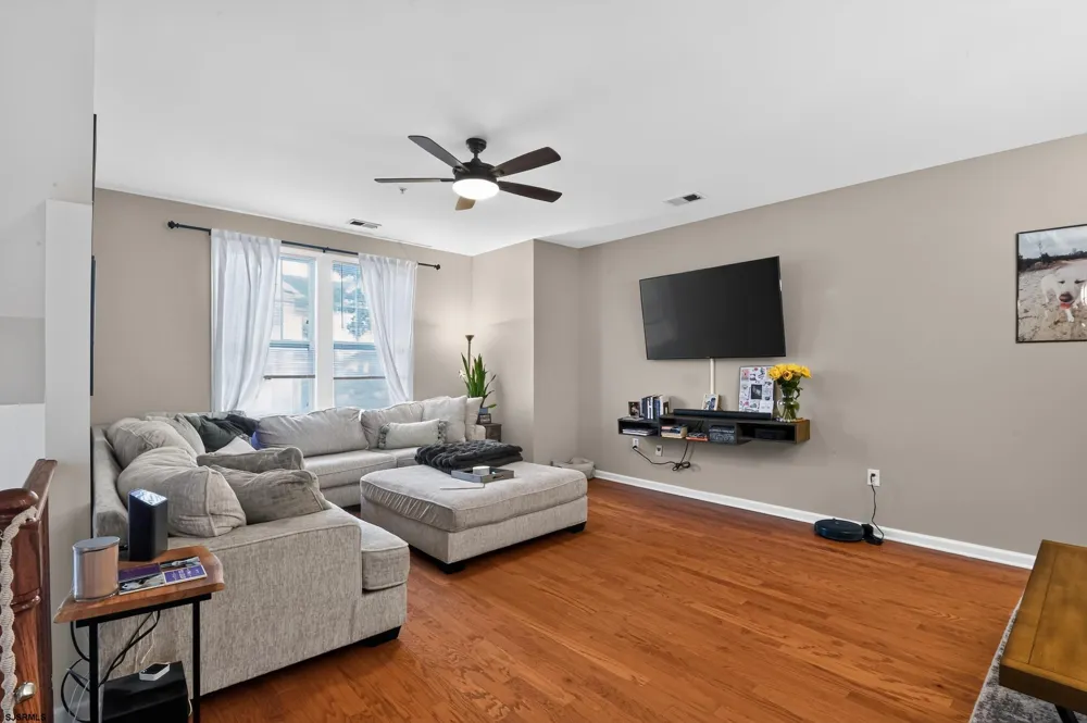 126 Dunlin Ln Egg Harbor Township, NJ 08232