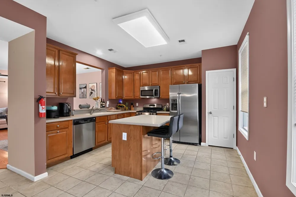 126 Dunlin Ln Egg Harbor Township, NJ 08232