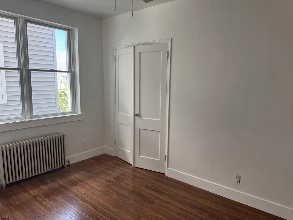11 S Nashville B2 Ventnor, NJ 08406