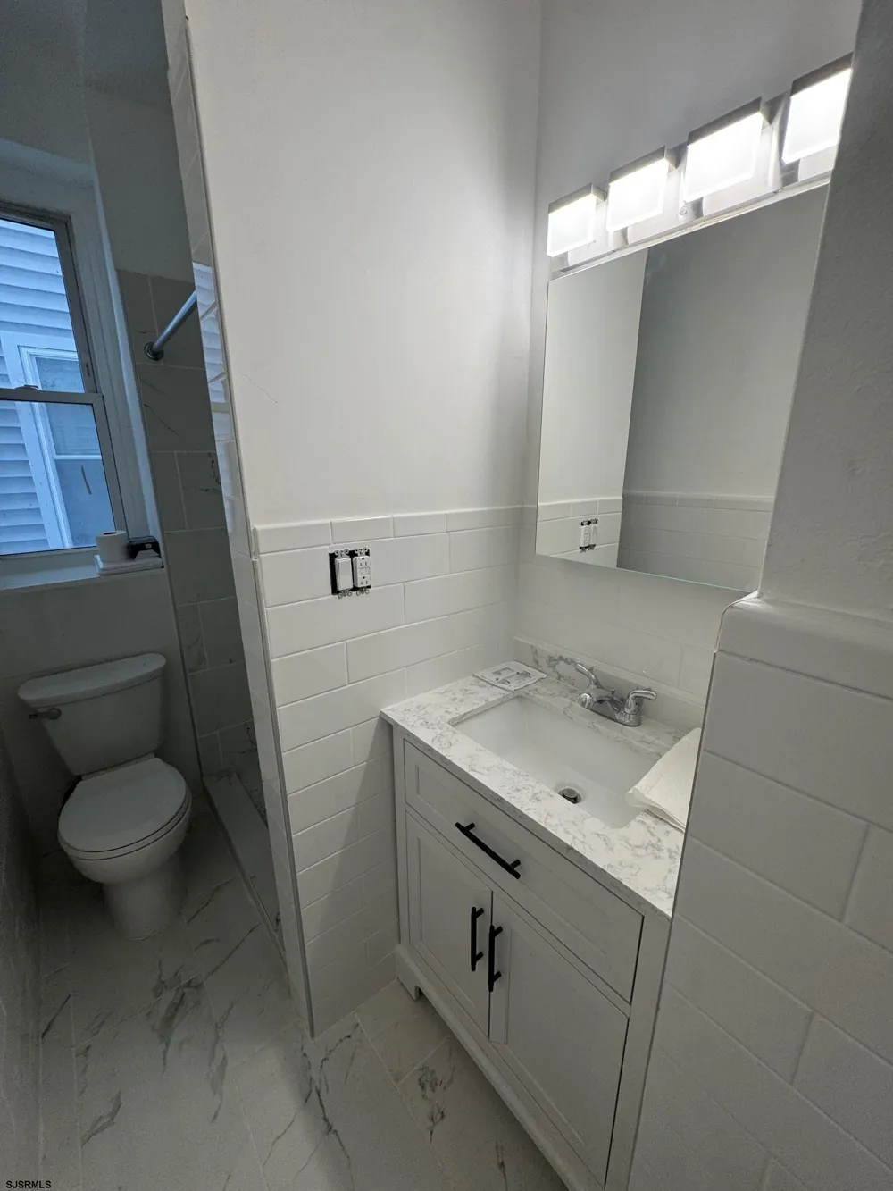 11 S Nashville B2 Ventnor, NJ 08406