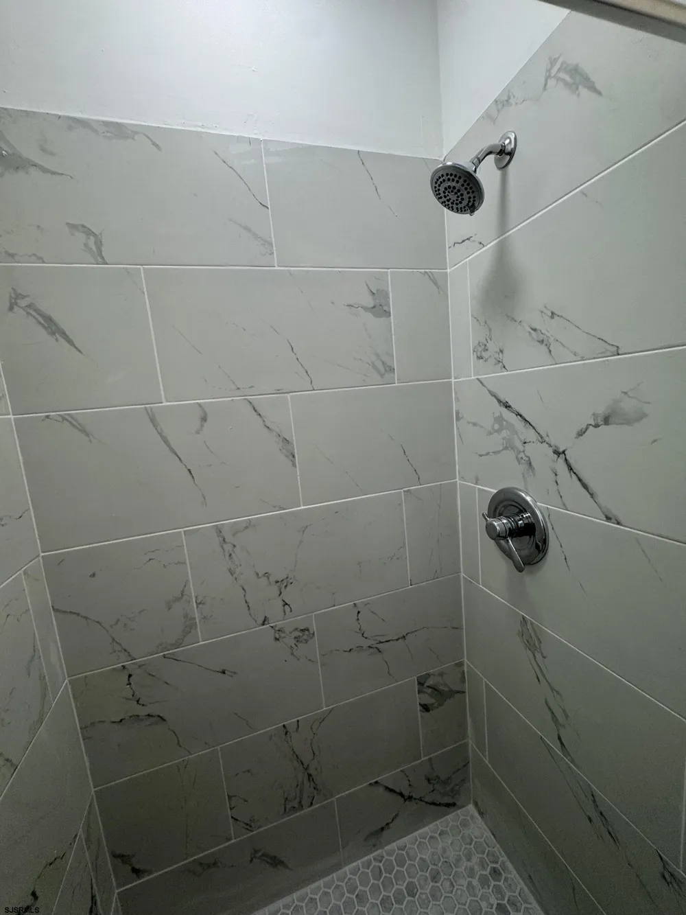 11 S Nashville B2 Ventnor, NJ 08406