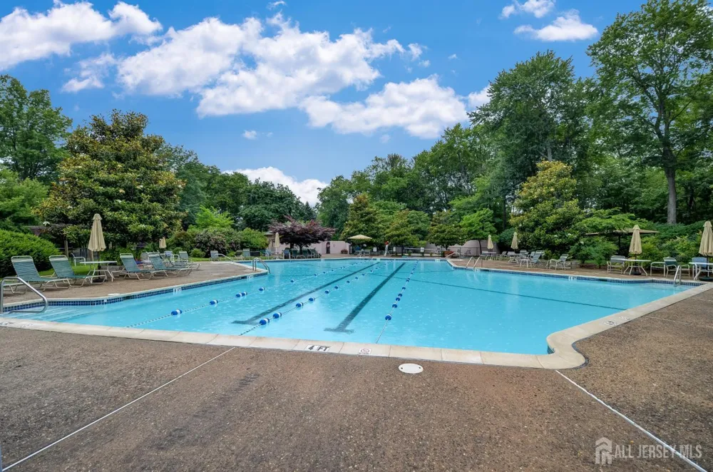 460 Sayre Drive Plainsboro, NJ 08540