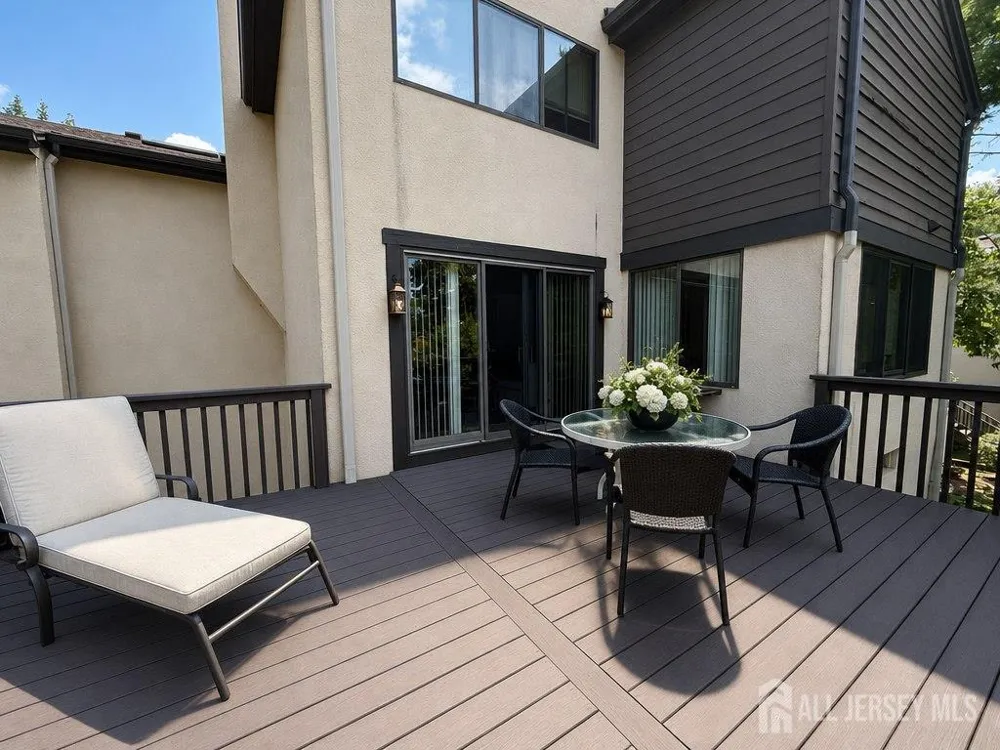 460 Sayre Drive Plainsboro, NJ 08540
