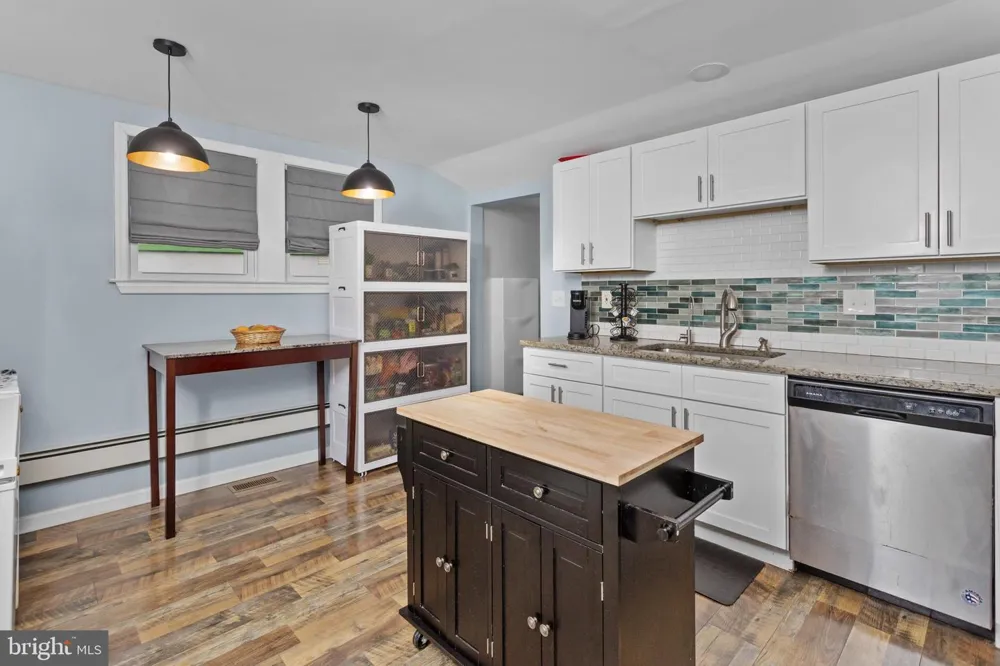 222 WASHINGTON STREET Fieldsboro, NJ 08505