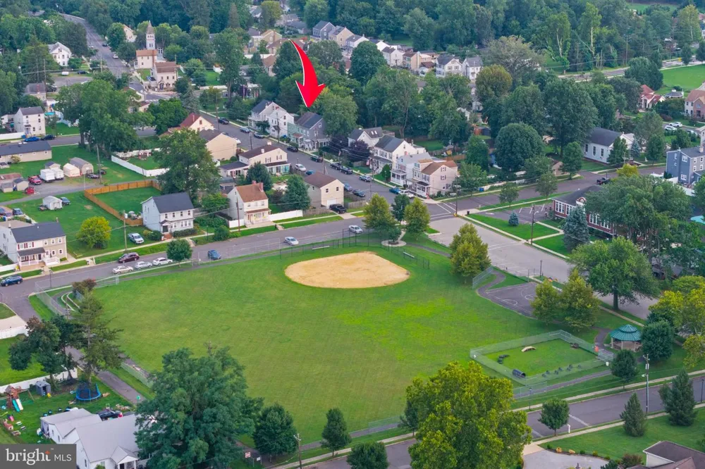 222 WASHINGTON STREET Fieldsboro, NJ 08505