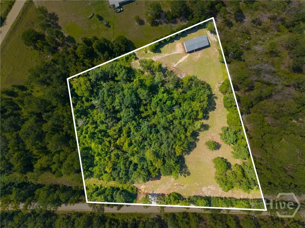 1051 Fortner Pond Road Kite, GA 31049