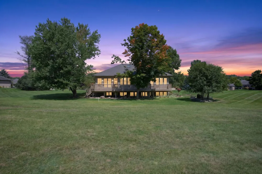 2619 Mulligan Drive Jackson, MI 49203