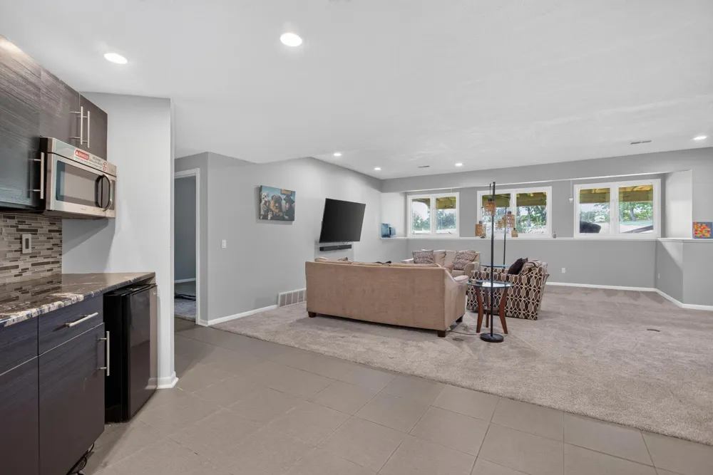2619 Mulligan Drive Jackson, MI 49203