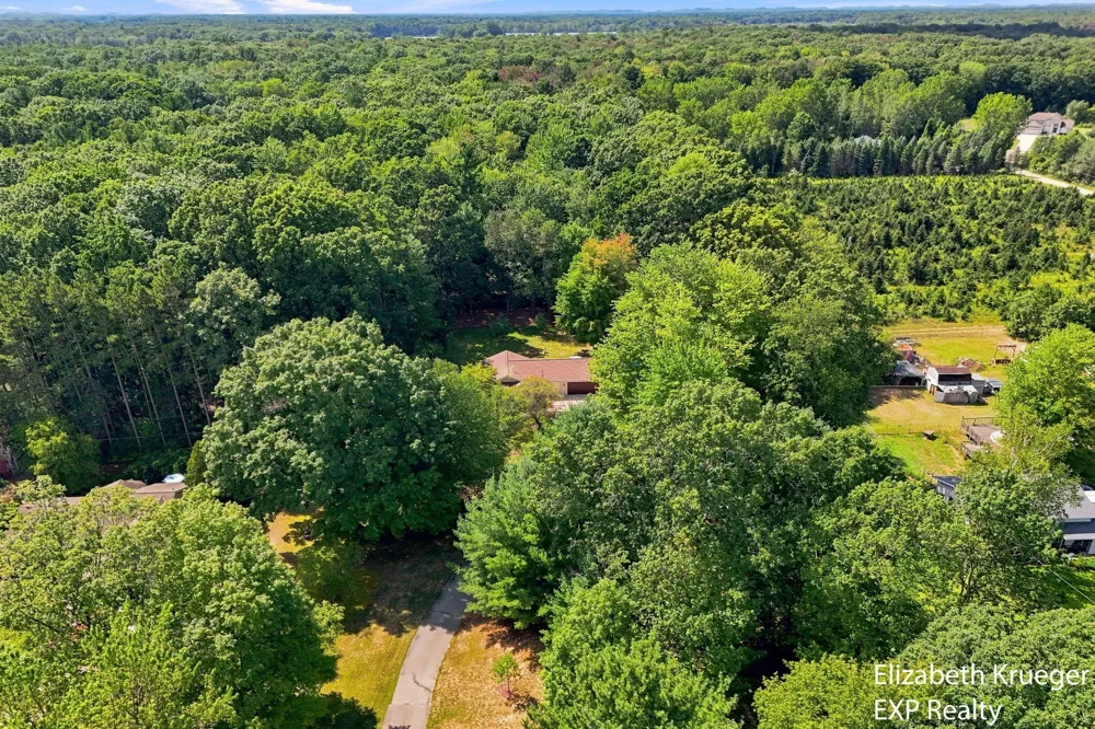 12389 112th Avenue Grand Haven, MI 49417
