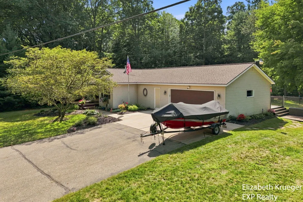 12389 112th Avenue Grand Haven, MI 49417