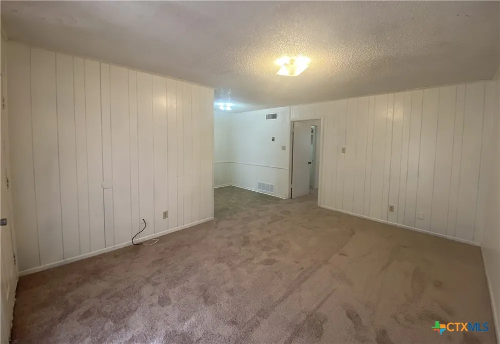 1105 Parmer Avenue Killeen, TX 76541