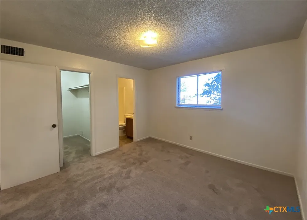 1105 Parmer Avenue Killeen, TX 76541