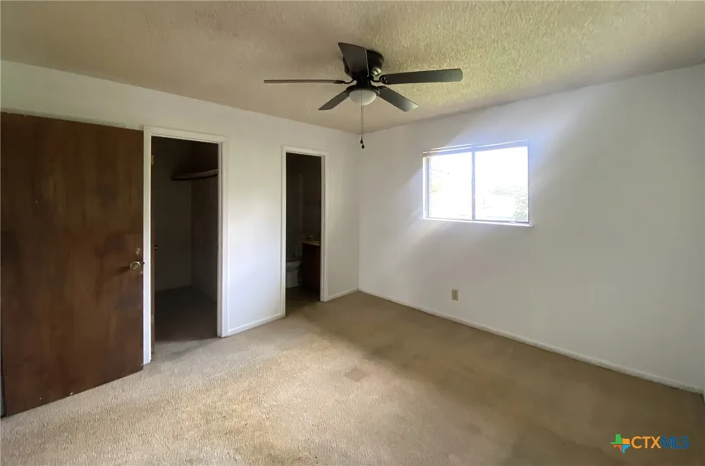 1105 Parmer Avenue Killeen, TX 76541