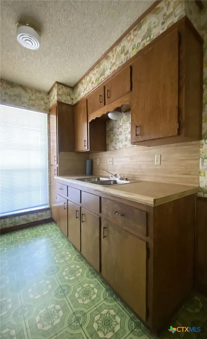 1105 Parmer Avenue Killeen, TX 76541
