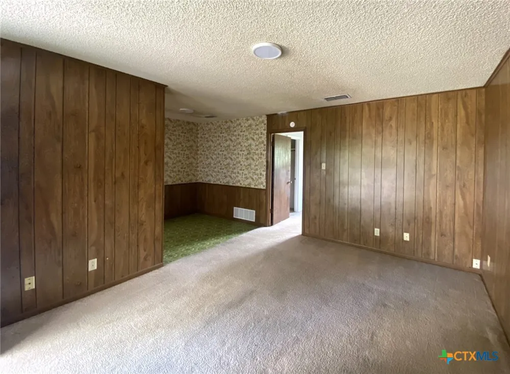 1105 Parmer Avenue Killeen, TX 76541