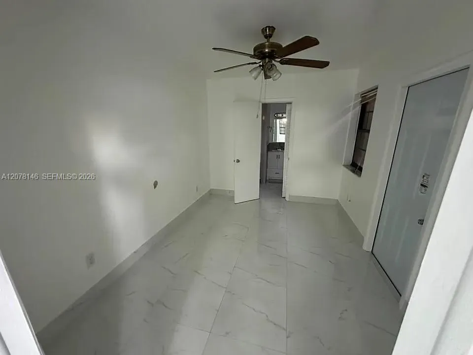 19331 SW 116th Ave #19331 Miami, FL 33157
