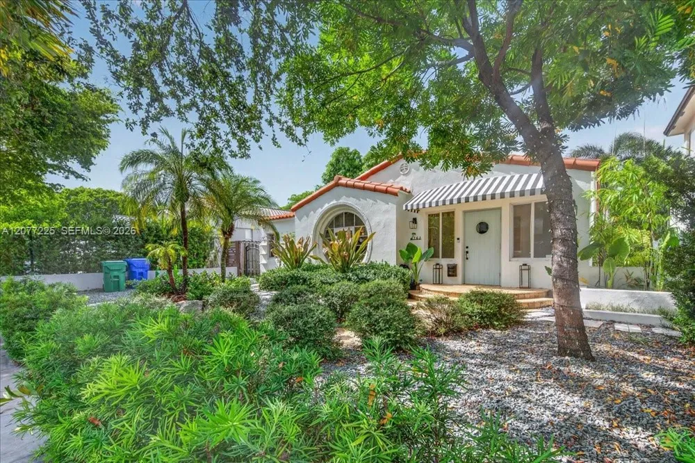 763 NE 75th St Miami, FL 33138