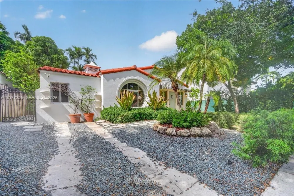 763 NE 75th St Miami, FL 33138