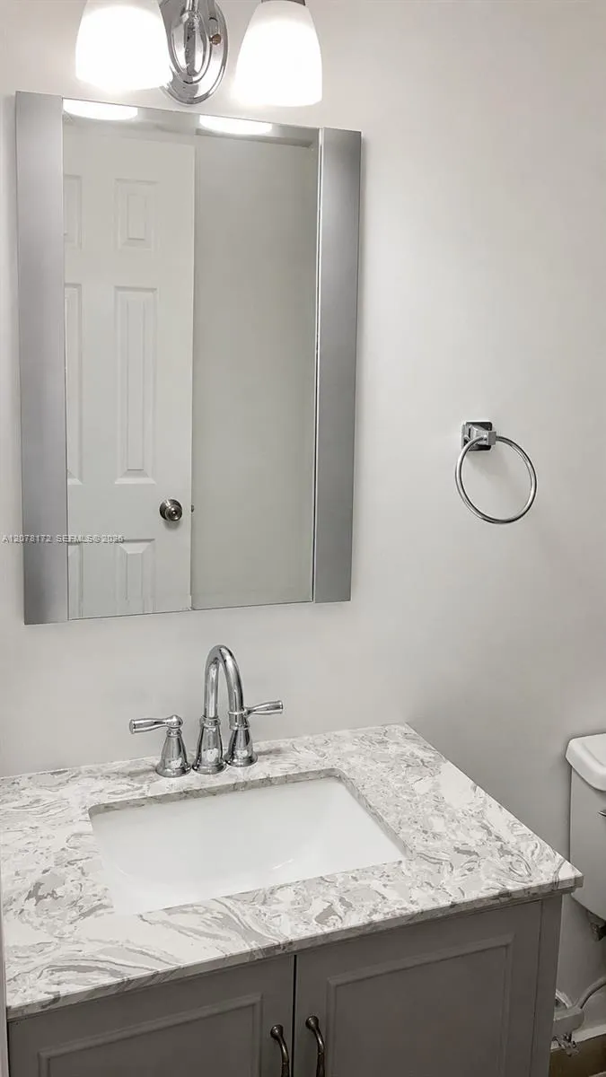 488 NW 165th St Rd #B-112 Miami, FL 33169