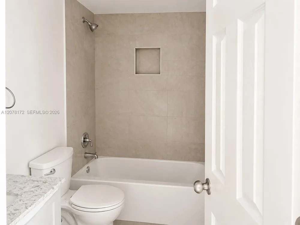 488 NW 165th St Rd #B-112 Miami, FL 33169