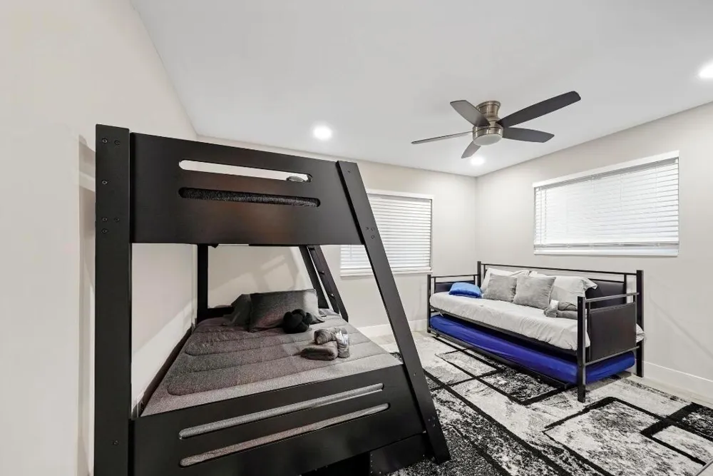 2817 NE 9TH AVENUE Wilton Manors, FL 33334