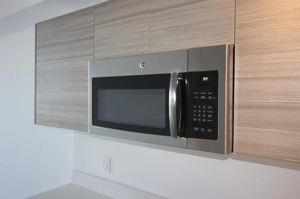 121 NE 34th Street #806A Miami, FL 33137