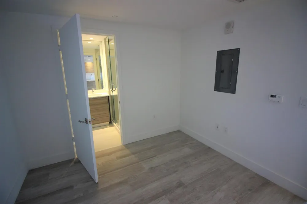 121 NE 34th Street #806A Miami, FL 33137