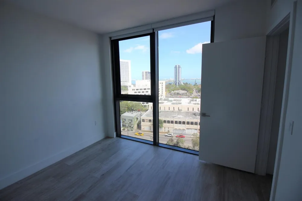 121 NE 34th Street #806A Miami, FL 33137