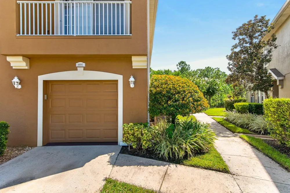 8890 MOONLIT MEADOWS LOOP Riverview, FL 33578