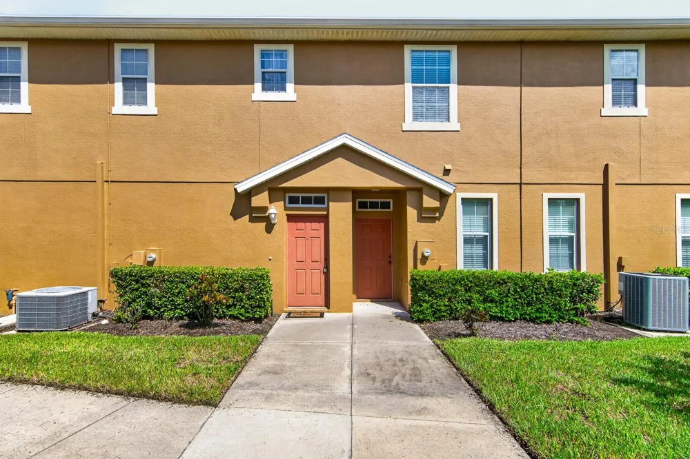8890 MOONLIT MEADOWS LOOP Riverview, FL 33578