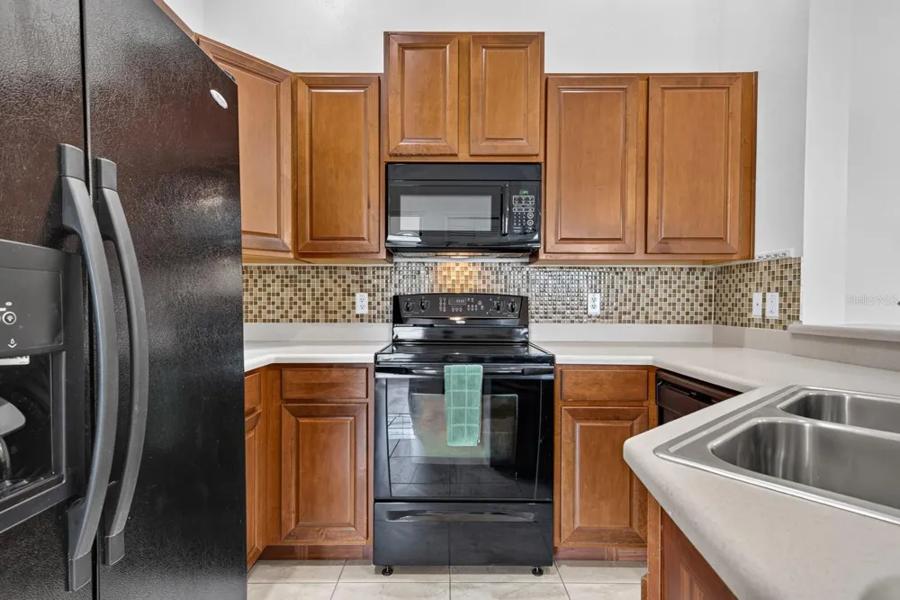 8890 MOONLIT MEADOWS LOOP Riverview, FL 33578