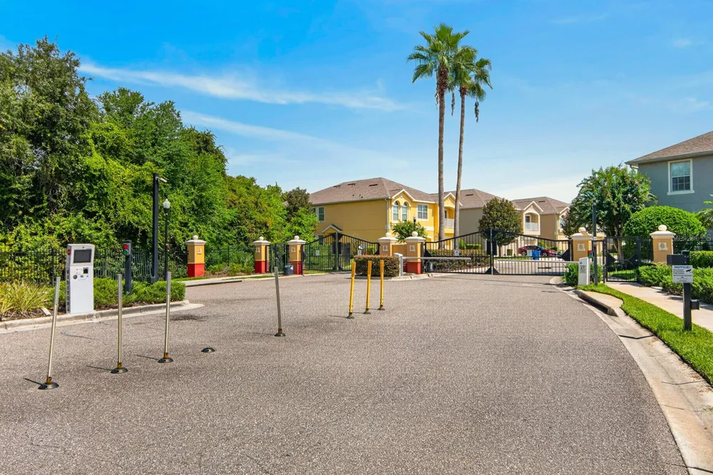 8890 MOONLIT MEADOWS LOOP Riverview, FL 33578
