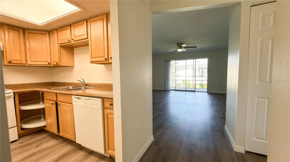3500 BENEVA ROAD #306 Sarasota, FL 34232