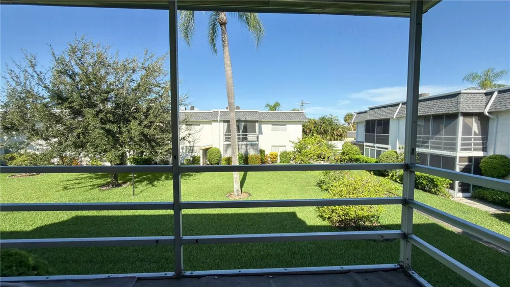 3500 BENEVA ROAD #306 Sarasota, FL 34232