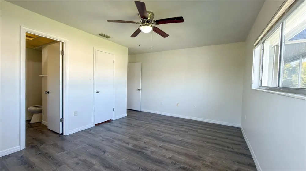 3500 BENEVA ROAD #306 Sarasota, FL 34232